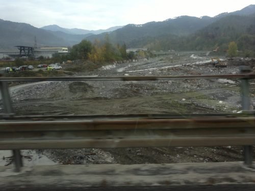 alluvione-in-val-di-vara-sp-borghetto-di-vara-02-05-11-2011-2