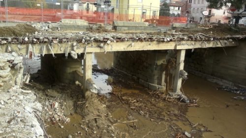 alluvione-in-val-di-vara-sp-borghetto-di-vara-02-05-11-2011-33-3