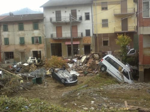 alluvione-in-val-di-vara-sp-borghetto-di-vara-02-05-11-2011-4