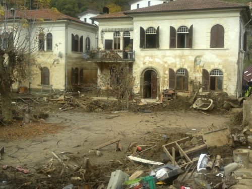 alluvione-in-val-di-vara-sp-borghetto-di-vara-02-05-11-2011-5-1