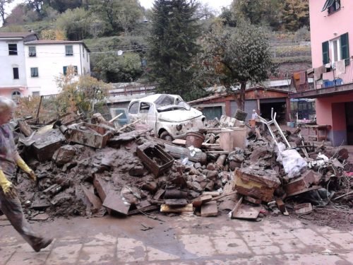 alluvione-in-val-di-vara-sp-borghetto-di-vara-02-05-11-2011-53-2