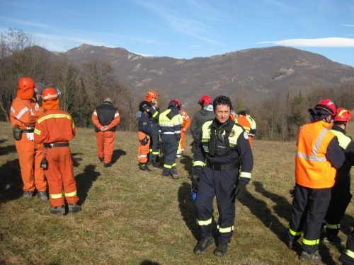 esercitazione-per-squadre-elitrasportate-pighet-05-02-2011-12-2