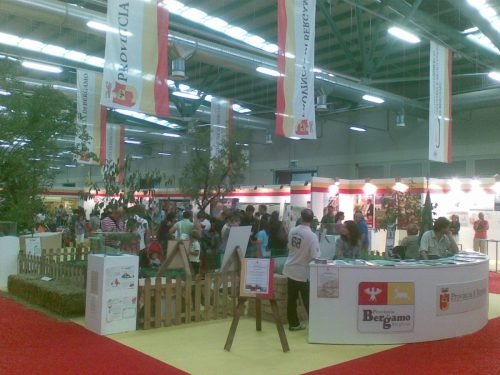 fiera-di-s.alessandro-partecipazione-allo-stand-provincia-di-bergamo-04-09-2010-8-1