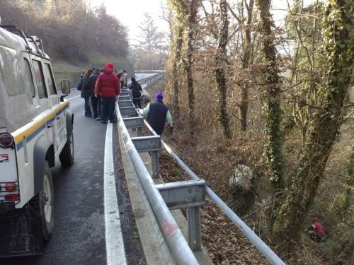 giornata-ecologica-con-ragazzi-3-media-caprino-bg.sco-13-03-2010-6-1