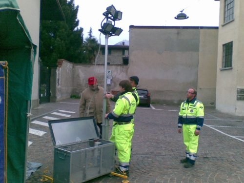 giornata-promozionale-presso-auguri-in-piazza-caprino-bg.sco-13-12-2009-3