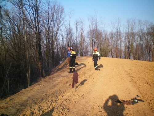 incendio-ambivere-22-03-2009-17