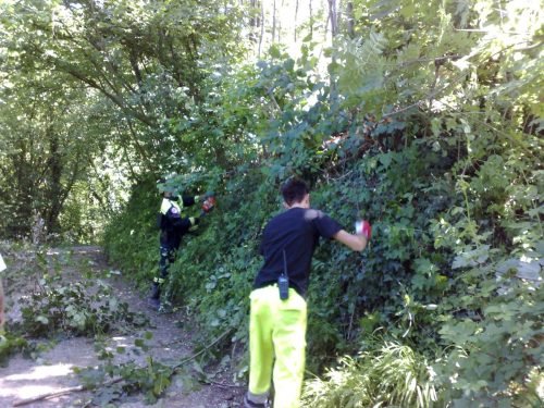 ripristino-strada-cambreno-maltempo-27-05-2011-1